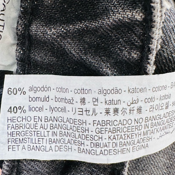 New Zara mid rise loose fit bermuda black washed denim distressed shorts - Picture 11 of 11